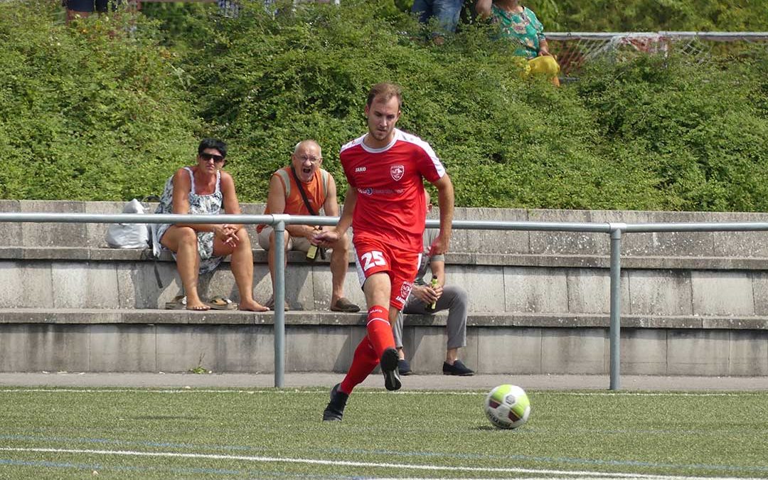 Chris Baumgartner verlängert beim Sportverein Ebersbach